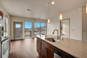 Elegant quartz countertops with kitchen islands